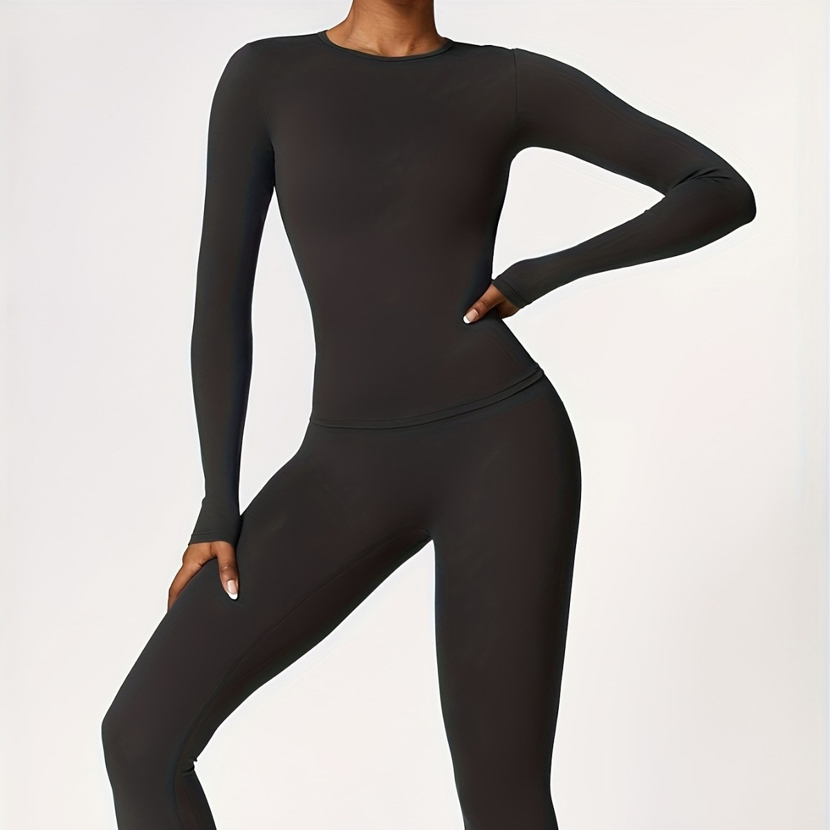 بدلة يوجا ضيقة ذات أكمام طويلة - مراجعة Yoga Fitness & Nutrition Llp وسعره