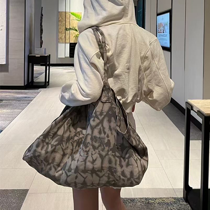 حقيبة قماشية لليوغا واللياقة ا - مراجعة Yoga Fitness Bag وسعره