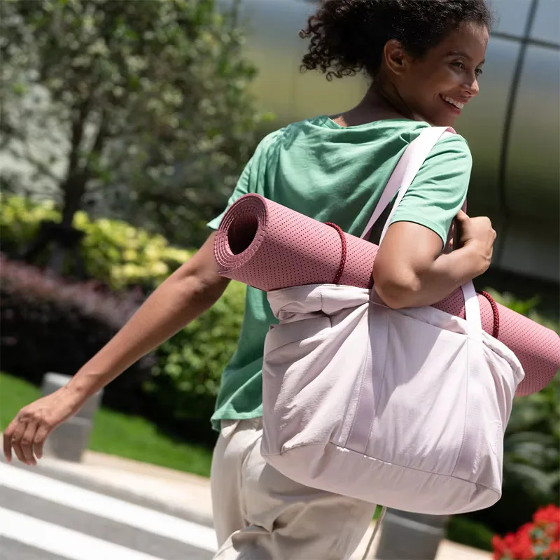 حقيبة سفر نسائية للنساء، حقيبة - مراجعة Yoga Fitness Bag وسعره