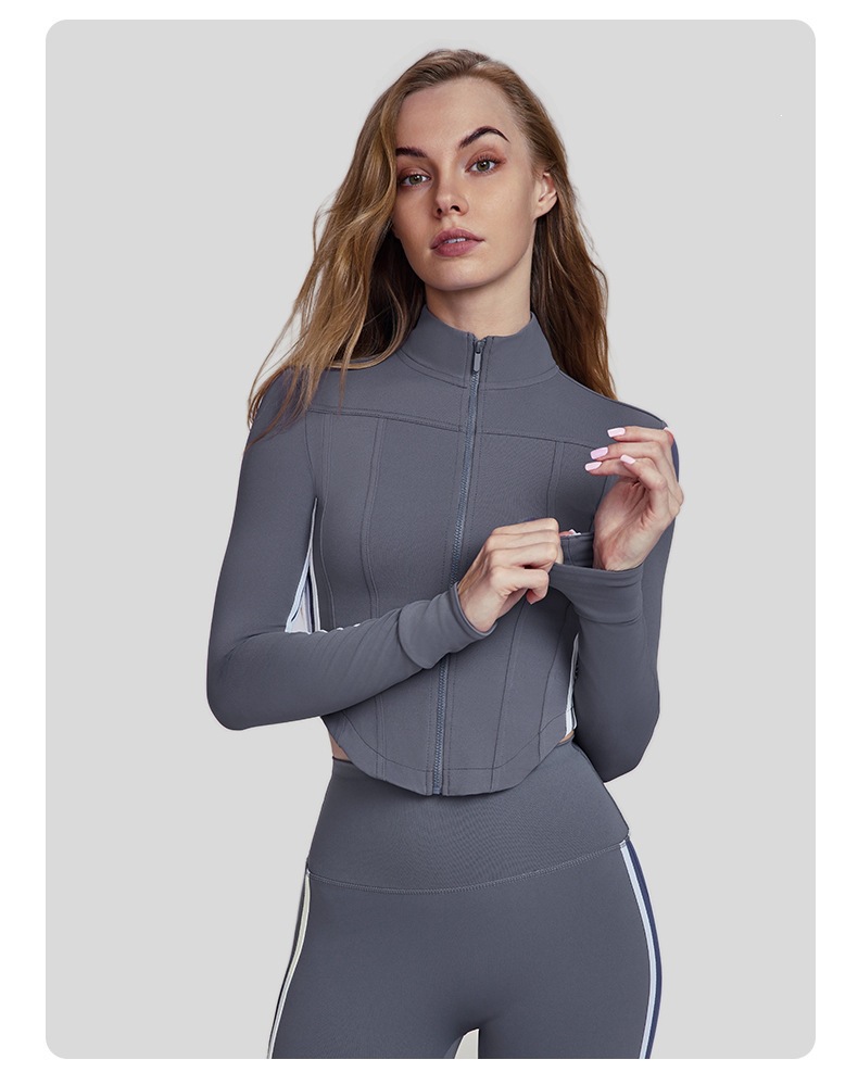 طقم رياضي نسائي مخطط لفصل الخر - مراجعة Yoga Fitness Jacket وسعره