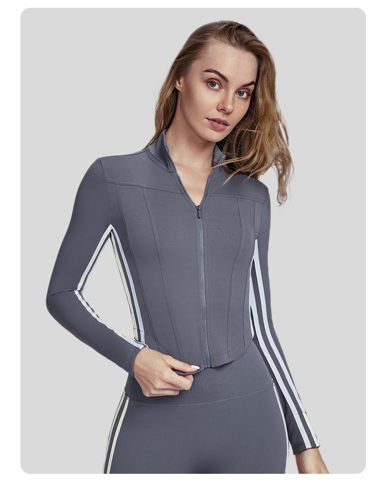 طقم رياضي نسائي مخطط لفصل الخر - مراجعة Yoga Fitness Jacket وسعره